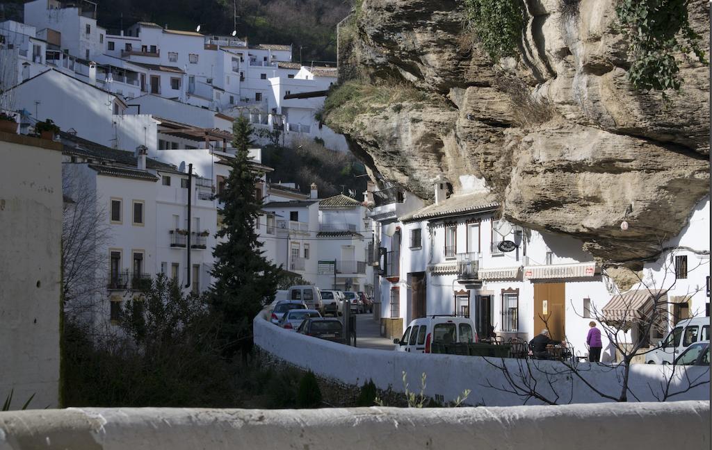 Casa Rural Cuevas Del Sol Setenil De Las Bodegas Exteriör bild