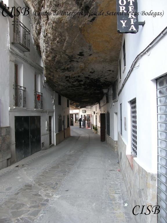 Casa Rural Cuevas Del Sol Setenil De Las Bodegas Exteriör bild