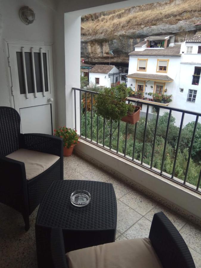 Casa Rural Cuevas Del Sol Setenil De Las Bodegas Exteriör bild